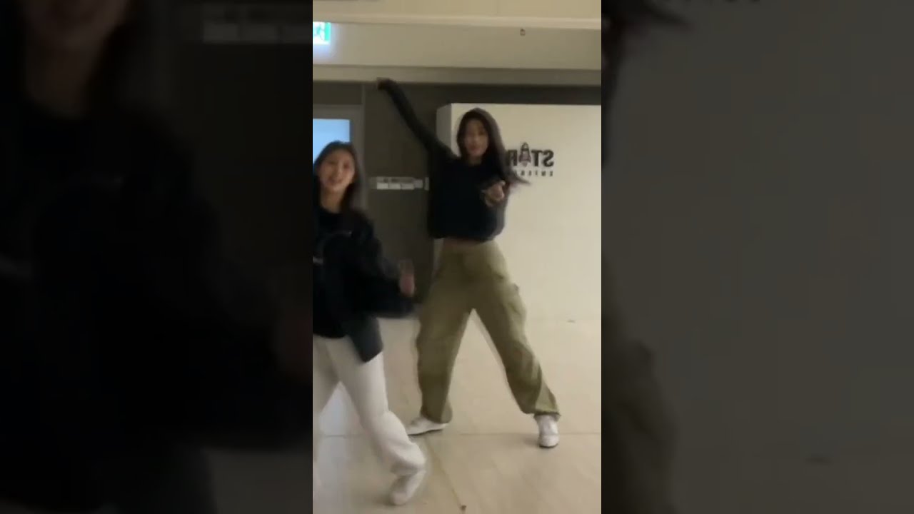 221219 AN YUJIN/안유진 Focus Vlive Dance Covers