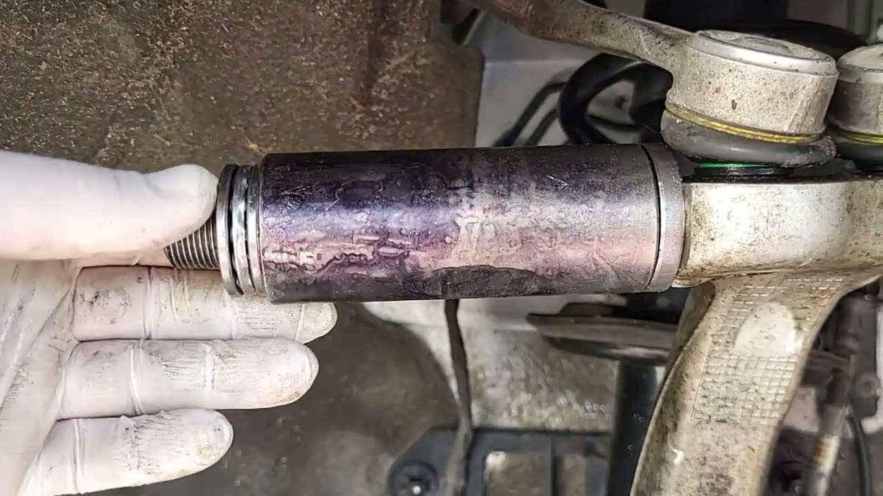 AUDI VAG upper control arm screw removal  (querlenker klemm - schraube ) Homemade tool !!!