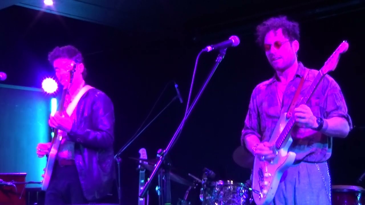 Jorma Gasperi at his scintillating best with steamy vocals on the Jimi Hendrix classic “Red House”