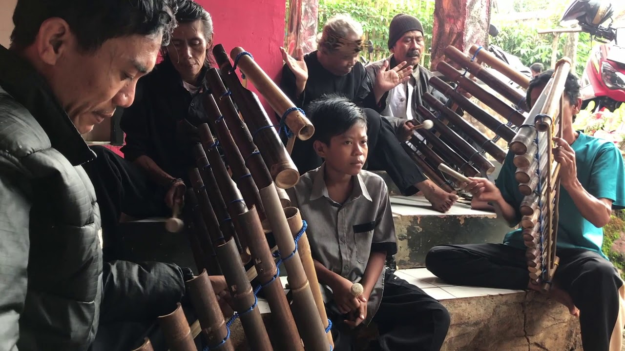 Calung Sunda - Gandari Kiwari, Majalaya, Jawa Barat