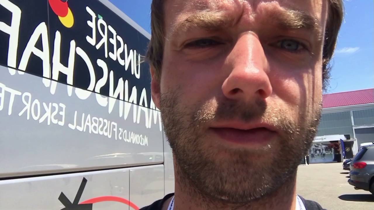 EM-Videoblog: Eric Zimmer vor dem Pressezentrum in Évian