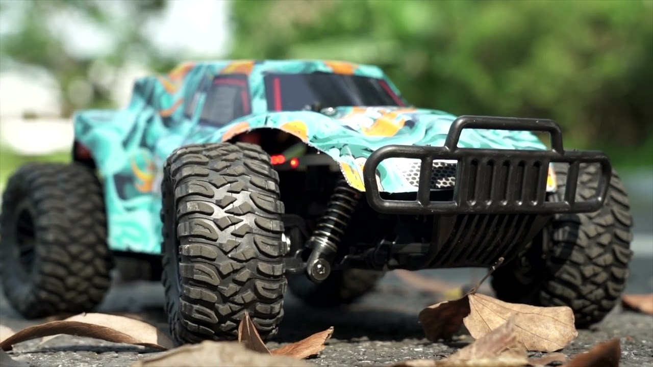 1:16 Scale R/C Car with RGB LEDs GT4253
