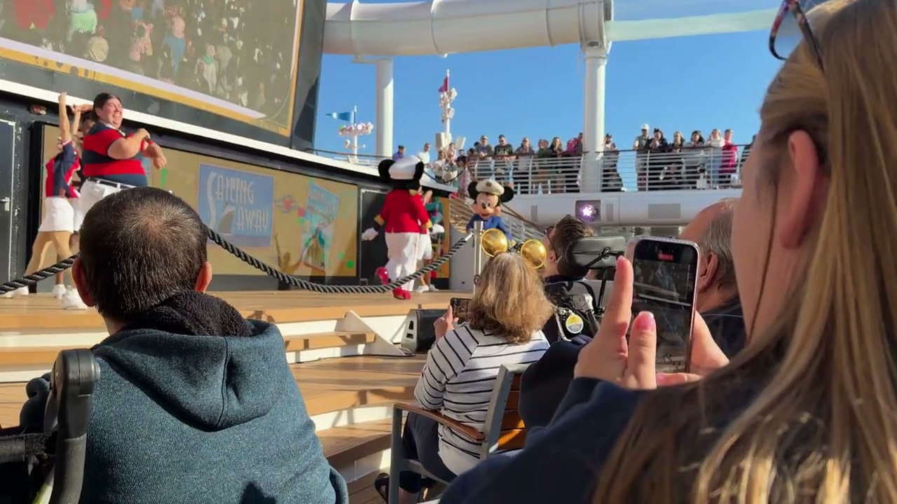 Disney Dream Sail Away party 2/6