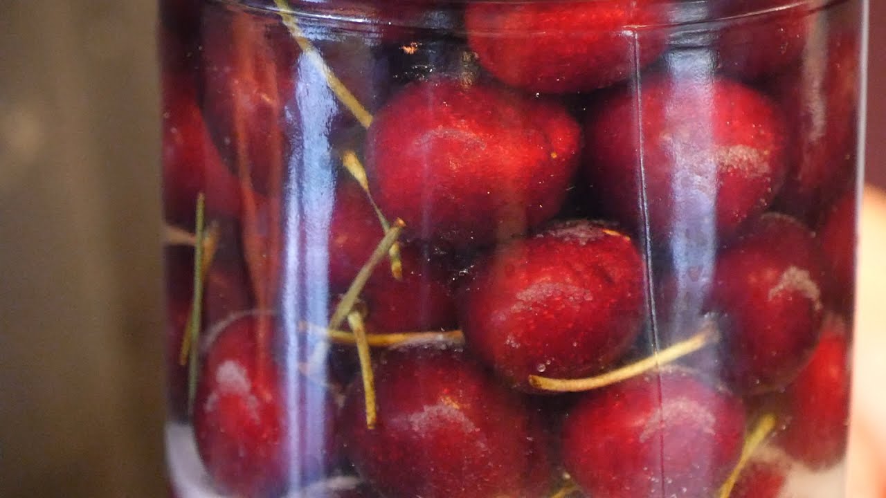 Les Cerises &agrave; l'eau de vie