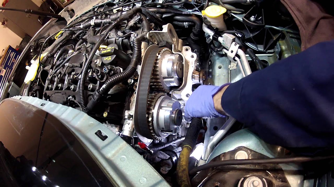 2013 Ford Escape 1.6 liter coolant pump video #6
