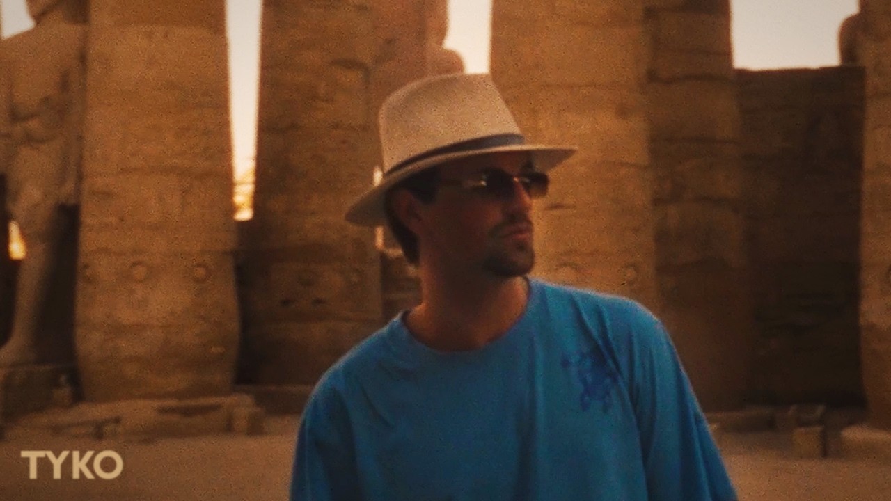 Passed Away (Travel Music Video in Egypt & Italy)