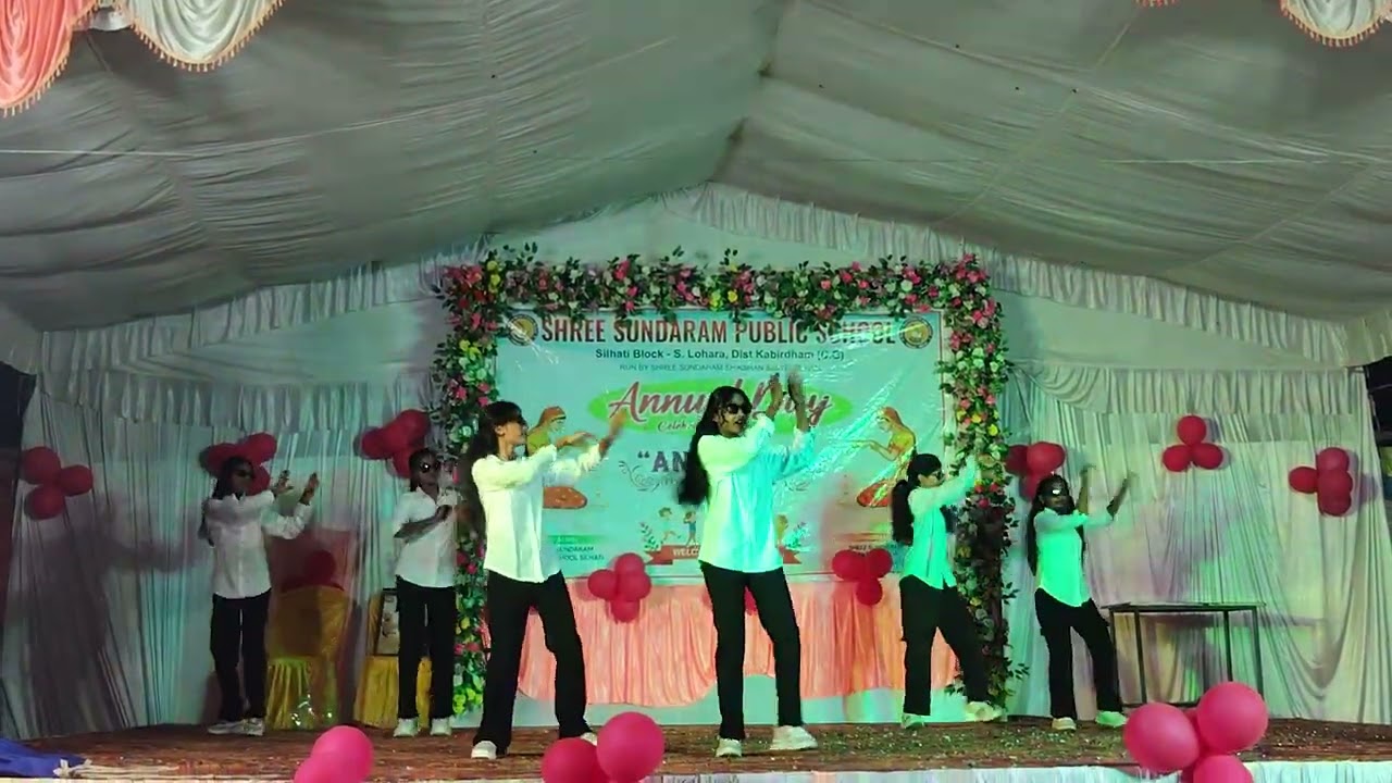 Dance Performance On Dreamer & Wakka Wakka Song