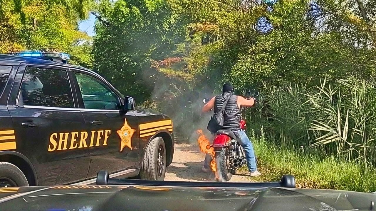 Die BRUTALSTEN Motorrad Polizeijagden auf Dashcam