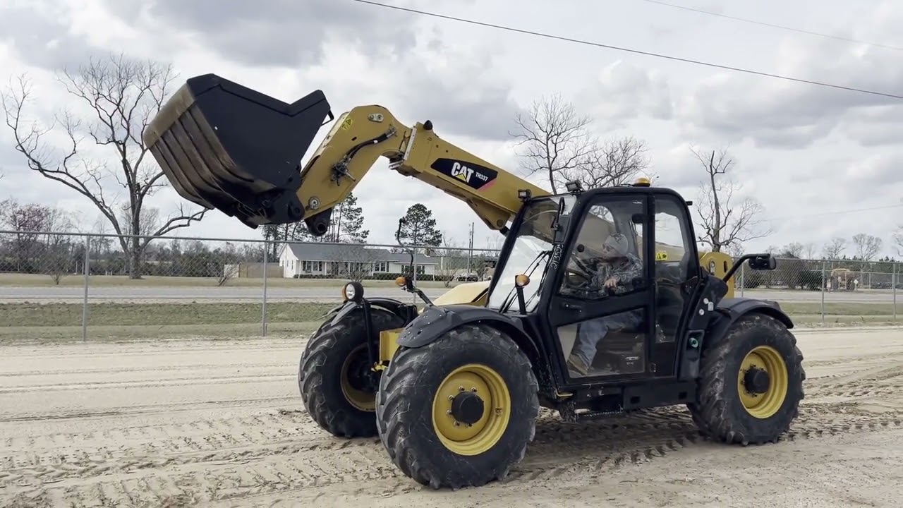 2011 CATERPILLAR TH337AG For Sale