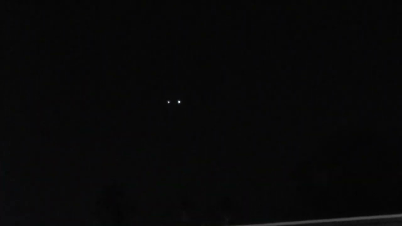U.F.O. Sighting over Hollywood 03/01/23 - My Voice Even Sounds Like an Alien 4 a Few Seconds 👽🛸👩&zwj;🚀