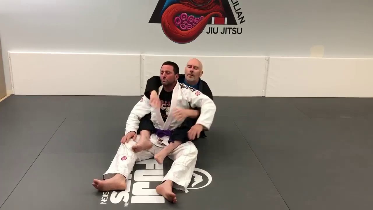 Single wing choke
