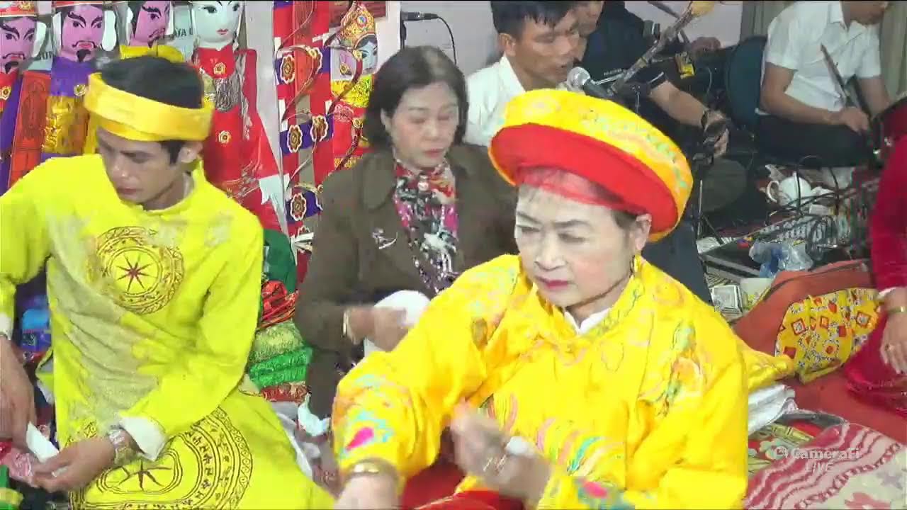 Trực Tiếp Canh Hầu  Khai Xuân Thanh Đồng Nghệ Nhân Nguyễn Thị Nơi Hầu Thánh.