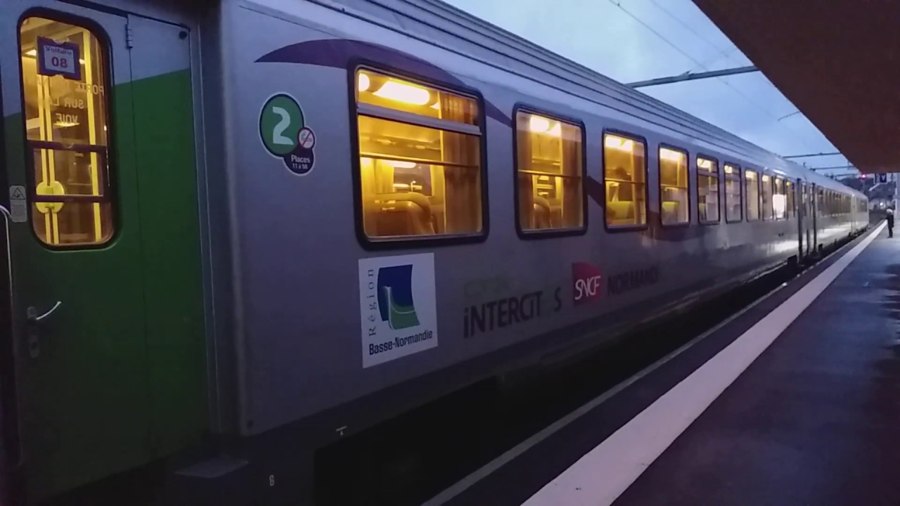 Corail Intercités spécial n°20348 Caen-Paris en gare de Lisieux