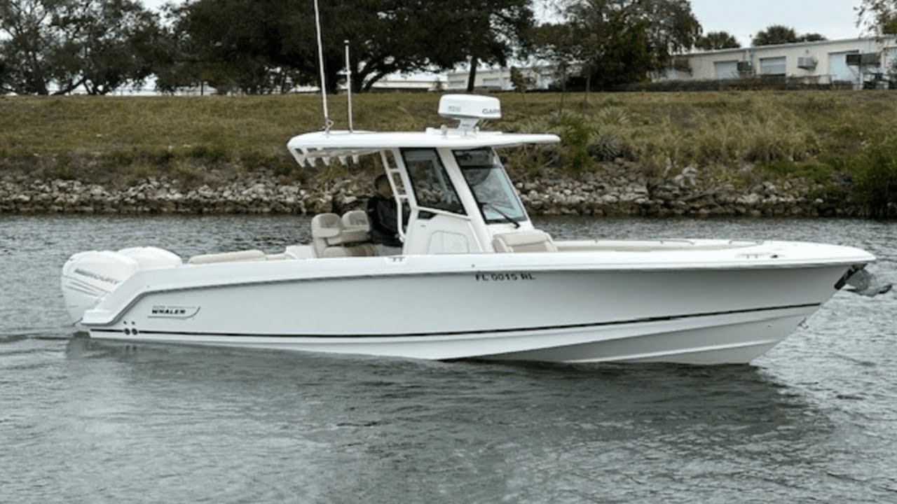 2017 Boston Whaler 280 Outrage | TWIN Mercury 350’s | Brokerage Listing by MarineMax Venice