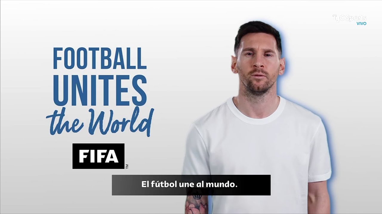 Lionel Messi en el spot de FIFA El F&uacute;tbol Une al Mundo para la Copa Mundial Qatar 2022