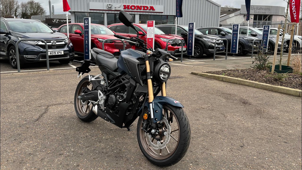 Honda CB125R Motorcycle- Neo Sports Cafe CBT  Learner Legal