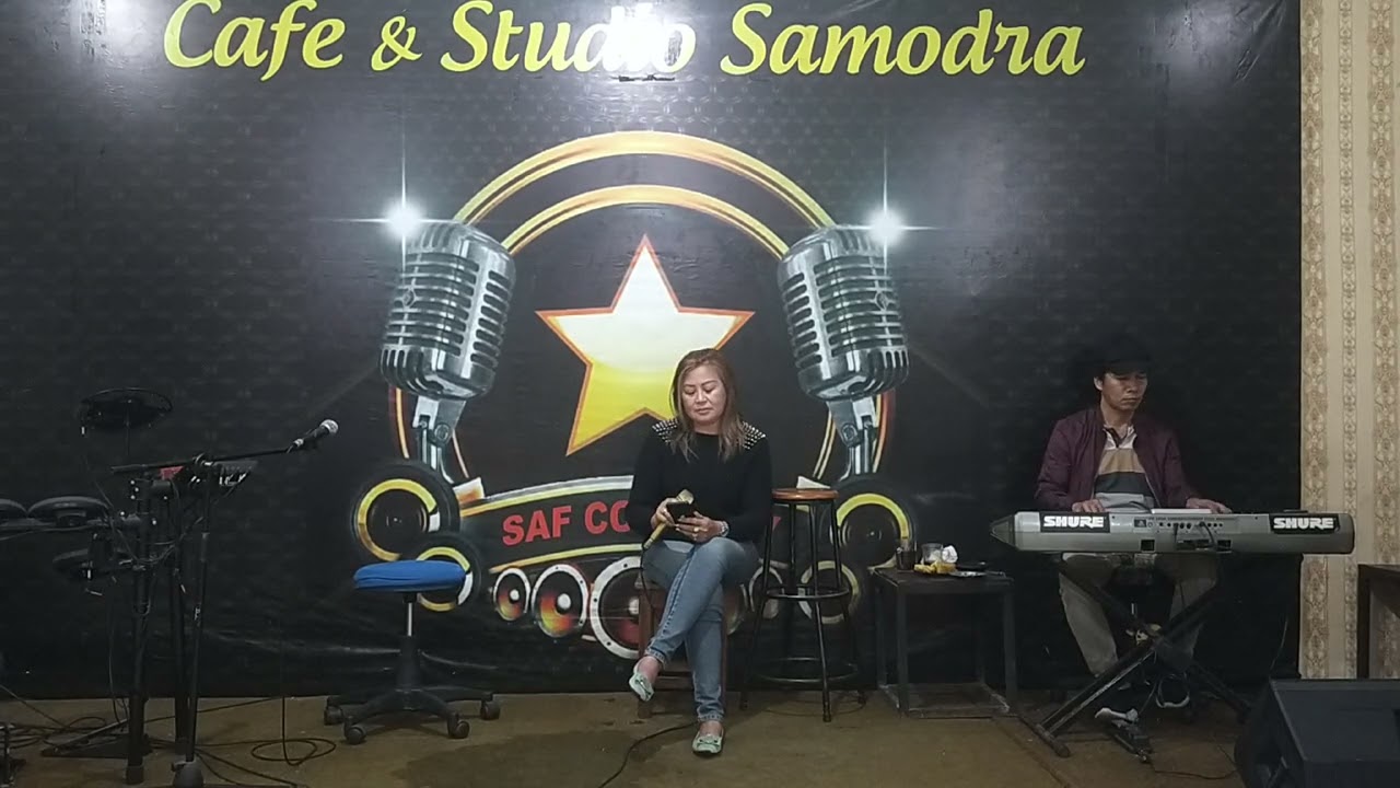 GELAS GELAS KACA.                           COVER BY YANIE
