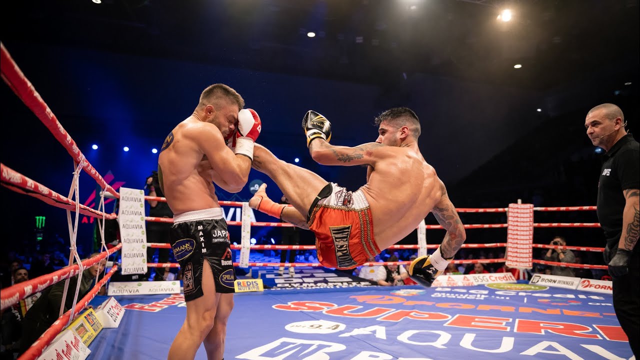 Joga Bonito la Oradea: Adrian Maxim și brazilianul Vinicius, luptă totală