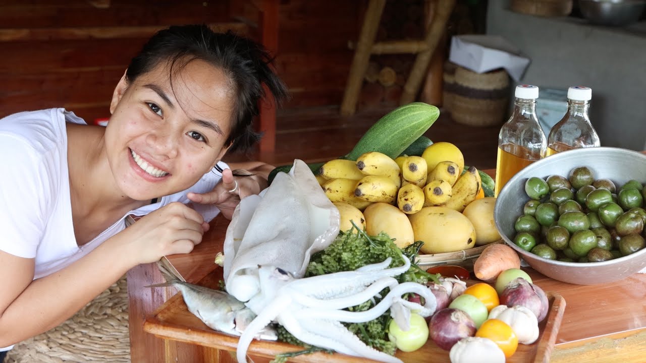 Went to Public Market to buy for lunch , Harvesting fruits in our backyard, Countryside Life : Bohol