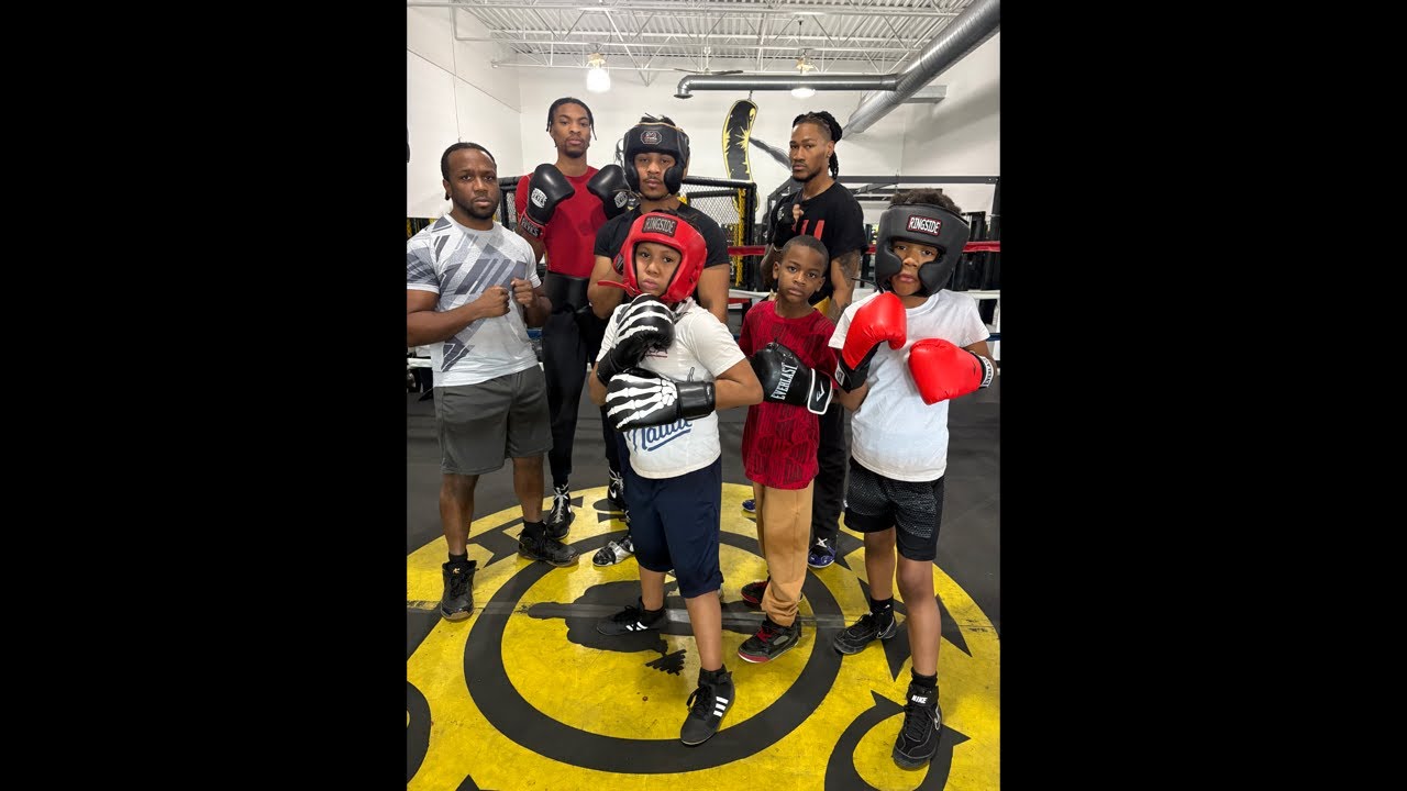 Sunday Sparring #sundayfunday #shakurstevenson #teofimolopez #crawford #boxing #champion #jakepaul