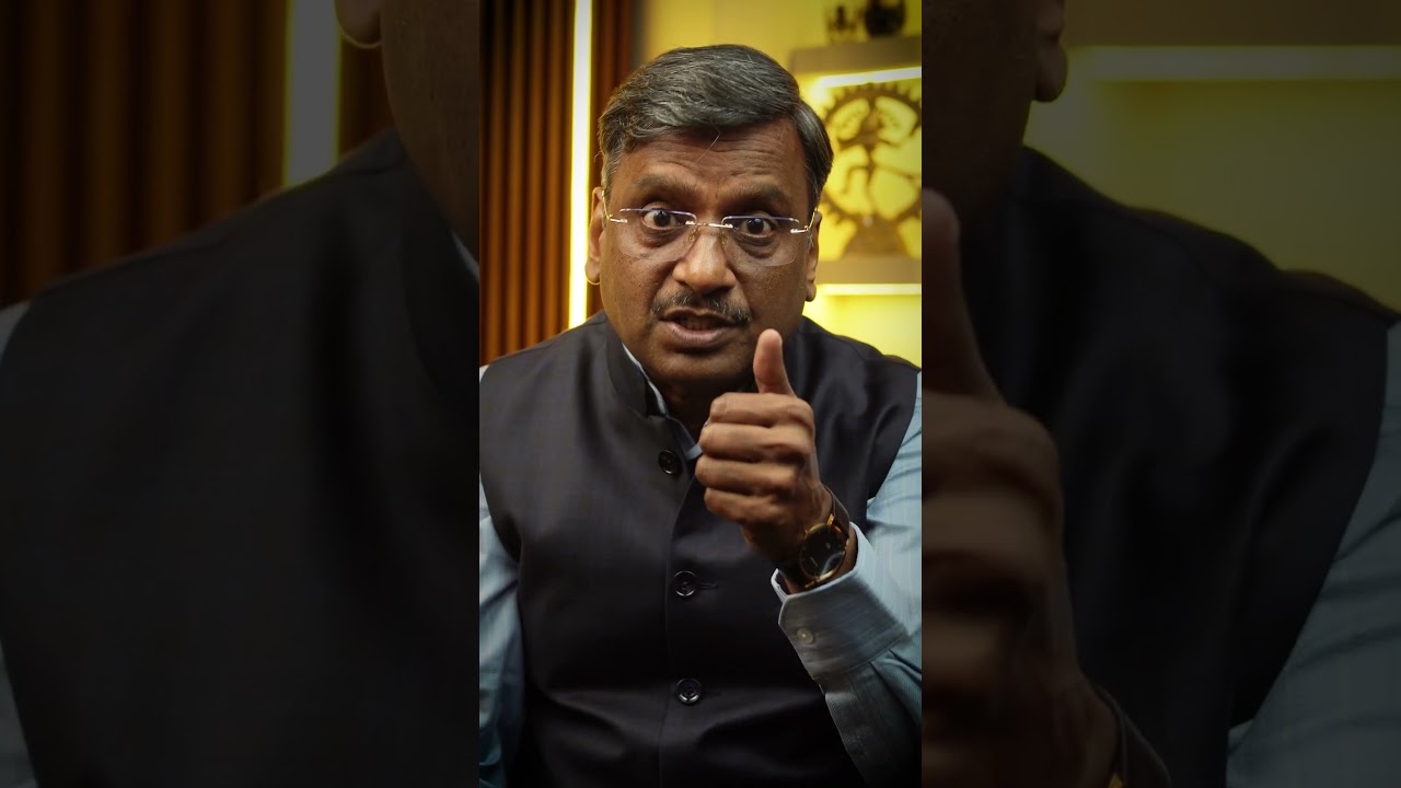 Supreme Court Judge Raises a Serious Question on Democracy | Vijender Masijeevi
