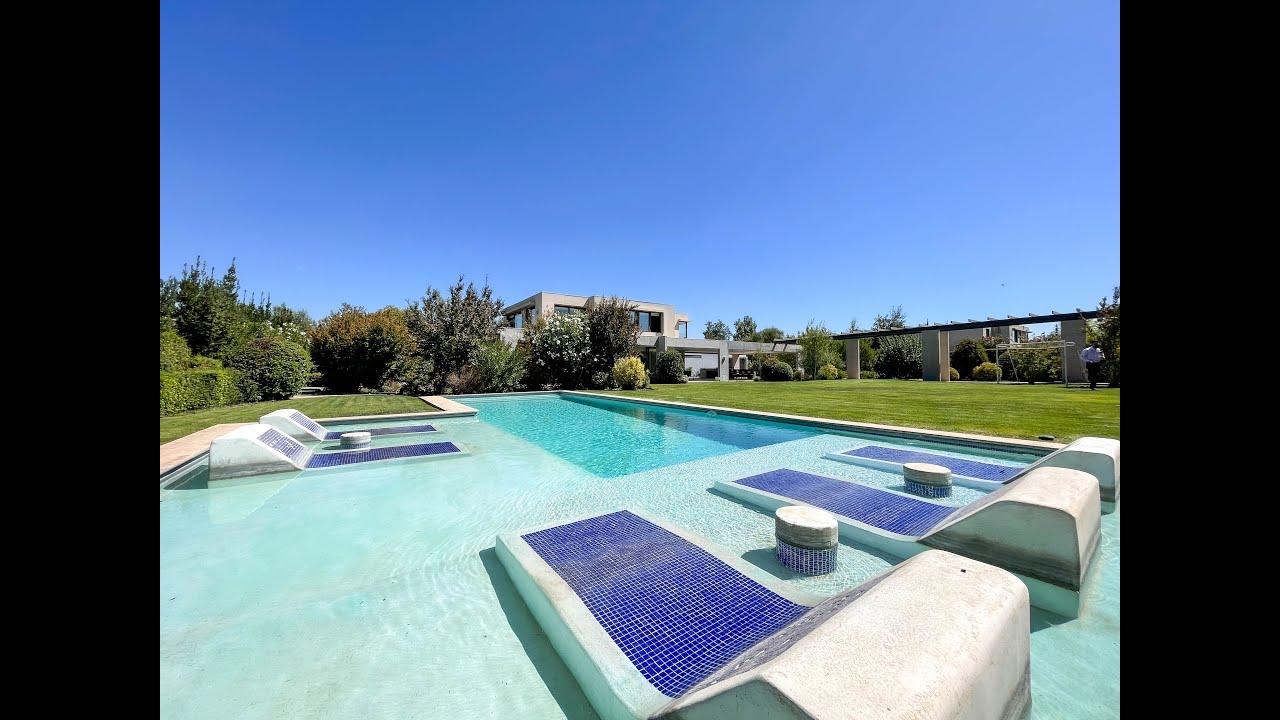 Venta Casa Condominio Los Lagares Chicureo