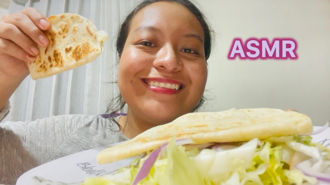 ASMR | Comiendo Quesadillas 😋:)
