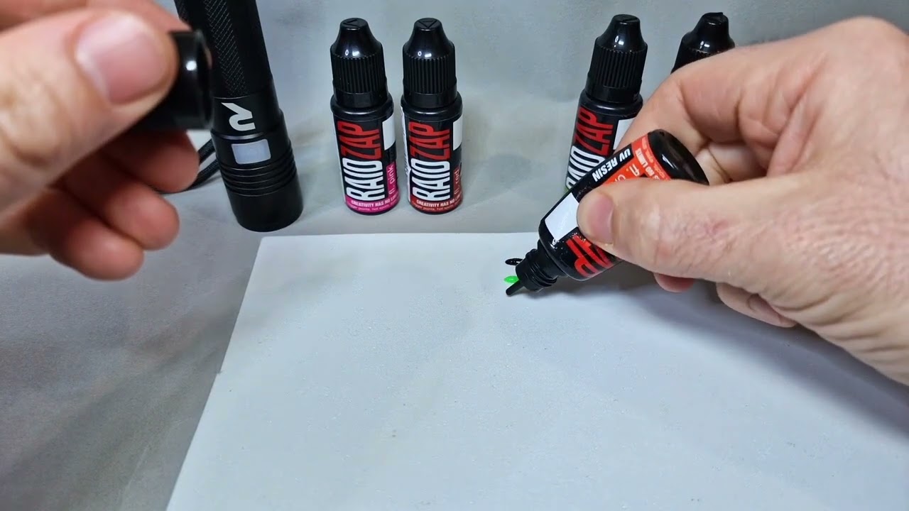 Raidzap fluorescent coloured UV Resins - FL Green, FL Orange, FL Red , FL Pink, Pro RZ 365 UV Torch