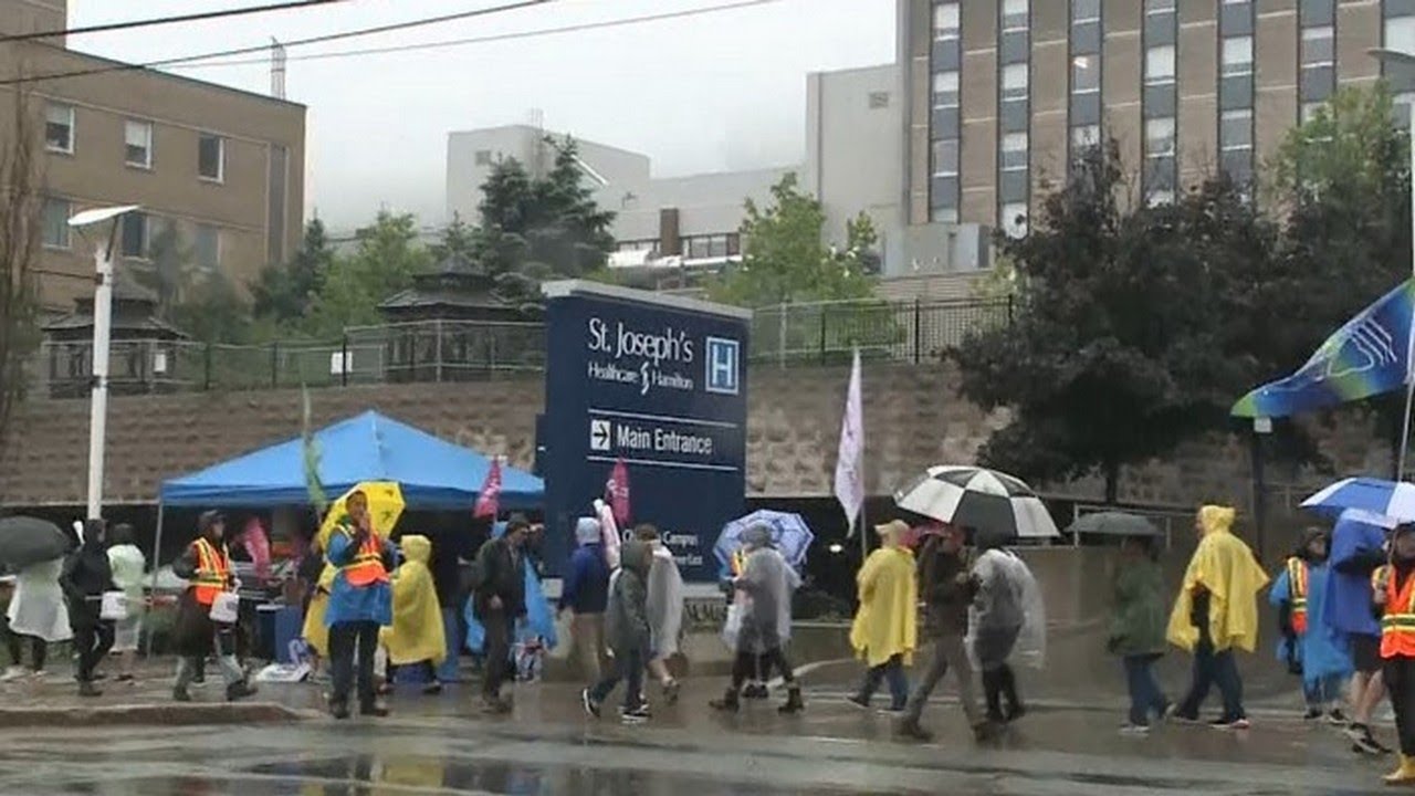 Healthcare workers rally outside St. Joe’s, calling for action against privatized healthcare