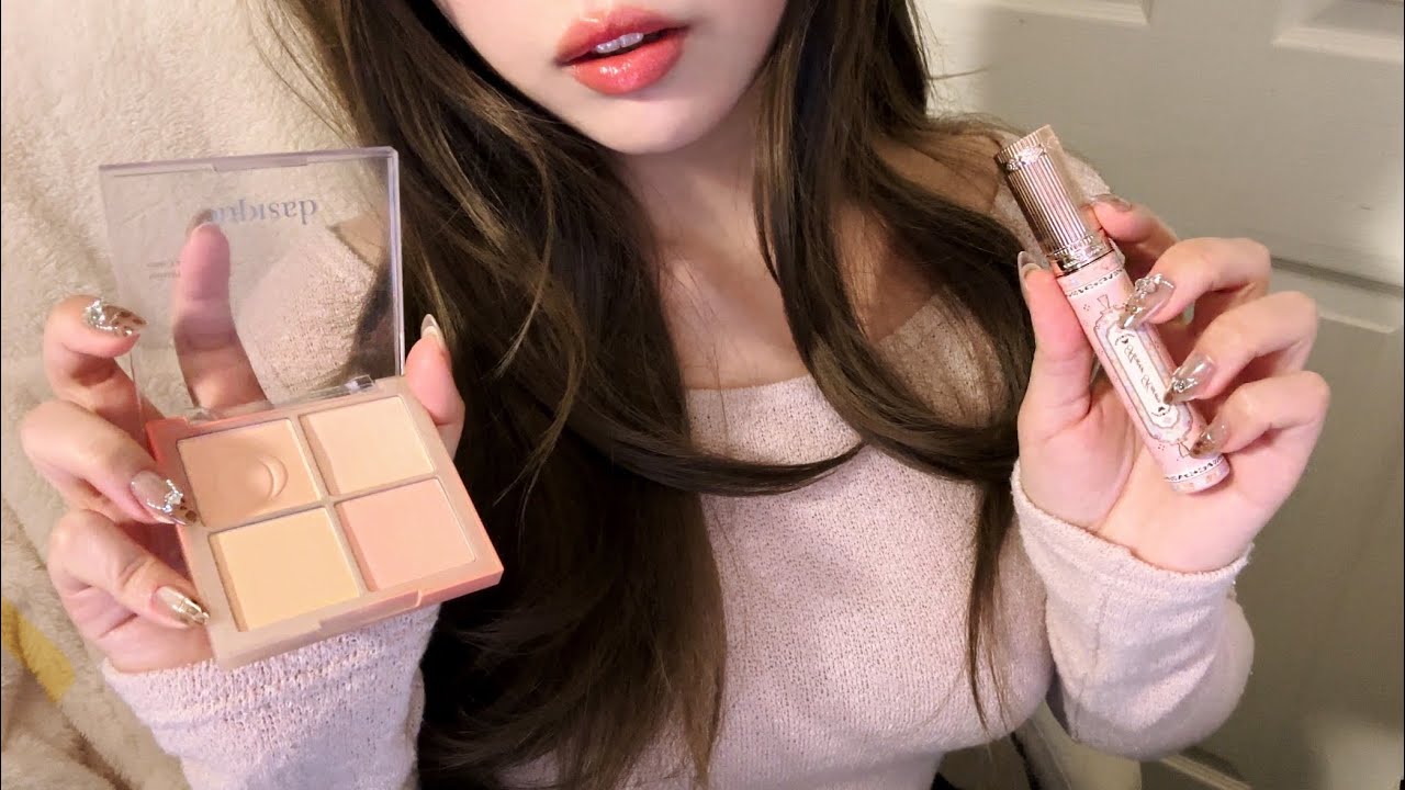 ASMR l Your tsundere roomate girl does your Christmas makeup ｰ̀֊ｰ́ ✦ (sub✔️)