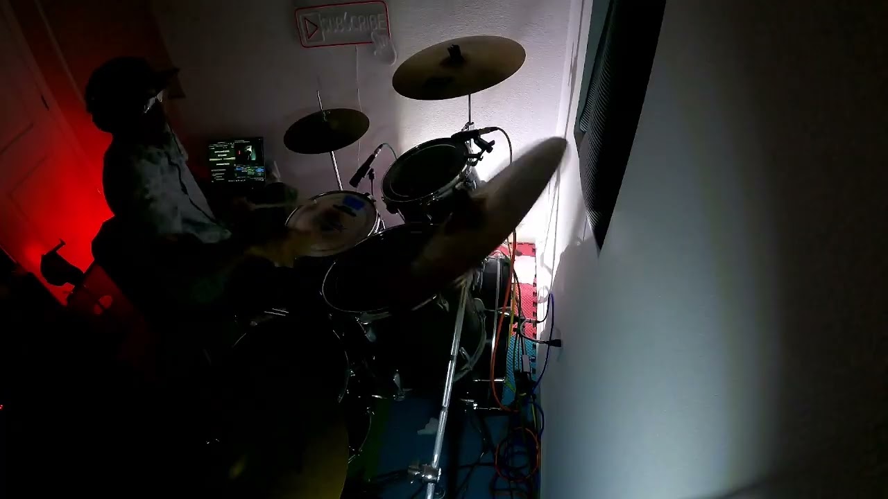 September -- Earth , Wind & Fire  (drum cover)