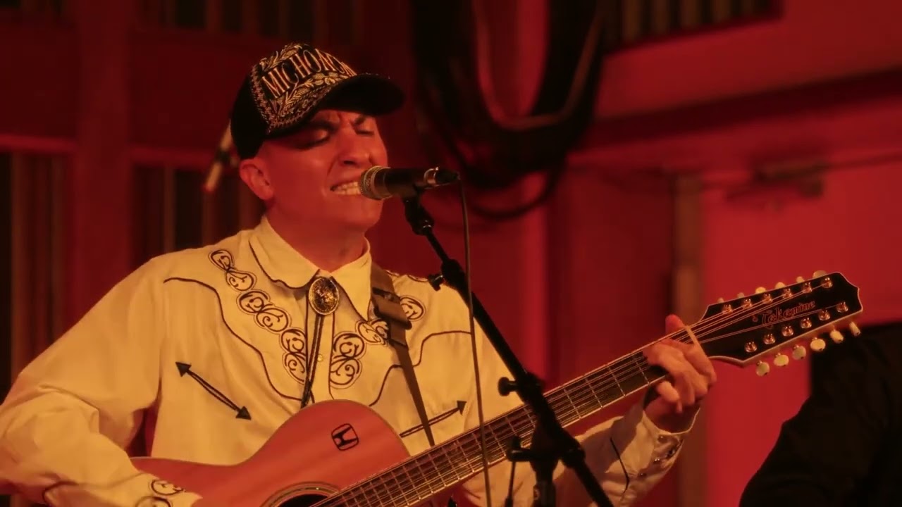 Gallo Armado - Lokerón Citrícola (en vivo desde Victoria Records)