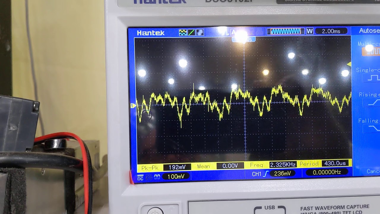 Hantek DSO5102P Digital Storage Oscilloscope (DSO) First very amateur use of it.  AM output.