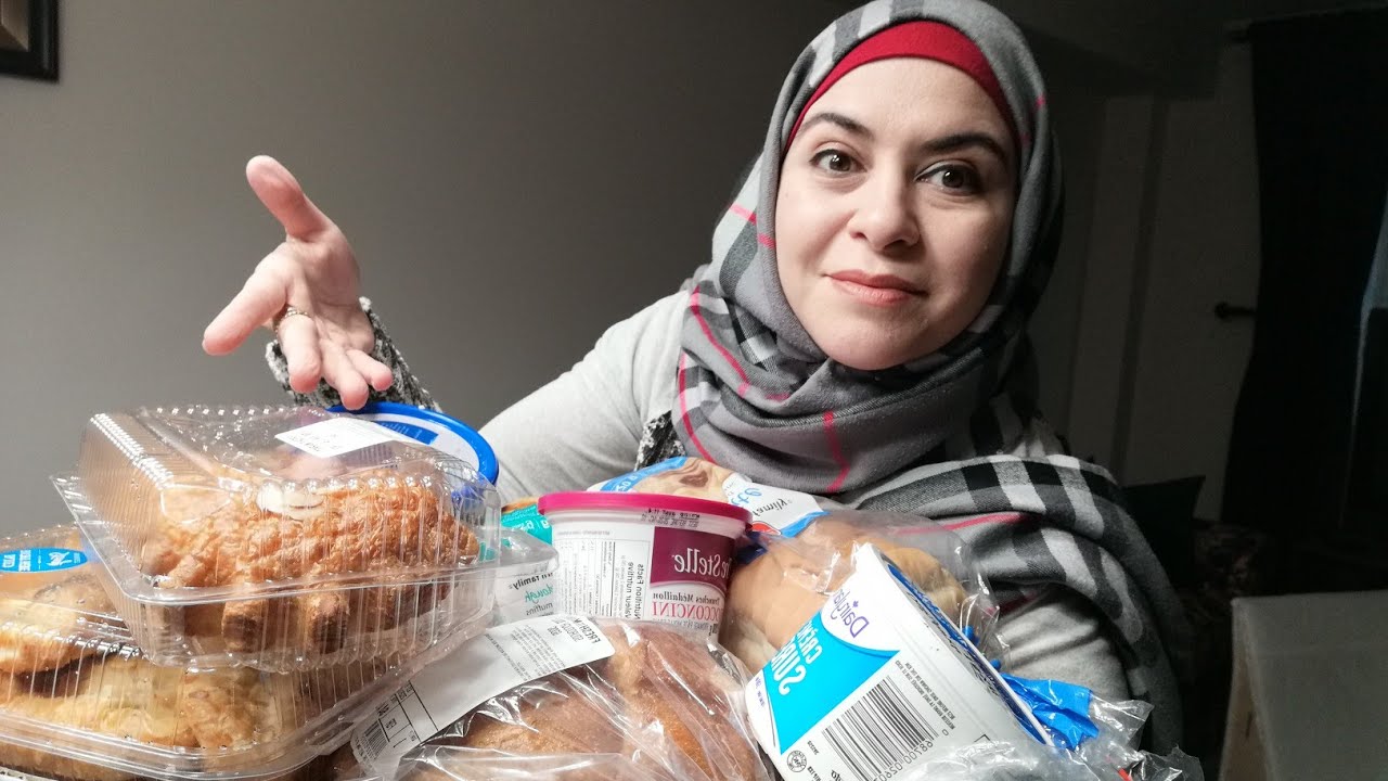 المساعدات الغذائية شنو يعطوكم وبدون مقابل بالكنائس والجوامع