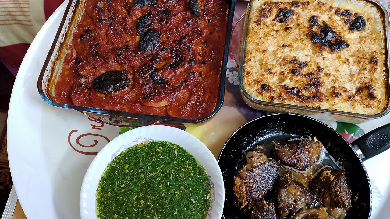 طاجن الأرز المعمر مع صنية البطاطس باللحمة والملوخية
