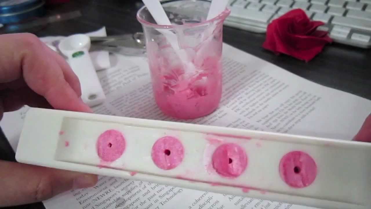 How to make lipstick: DIY Homemade Natural Lipsticks