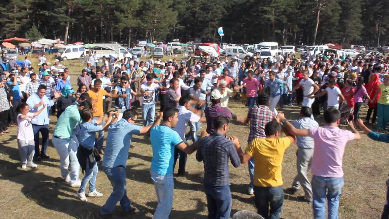 Menderes KOÇ...ÜÇYOL MEYDANDÜZÜ YAYLA ŞENLİĞİ (Ahmet ÖZDAMAR)