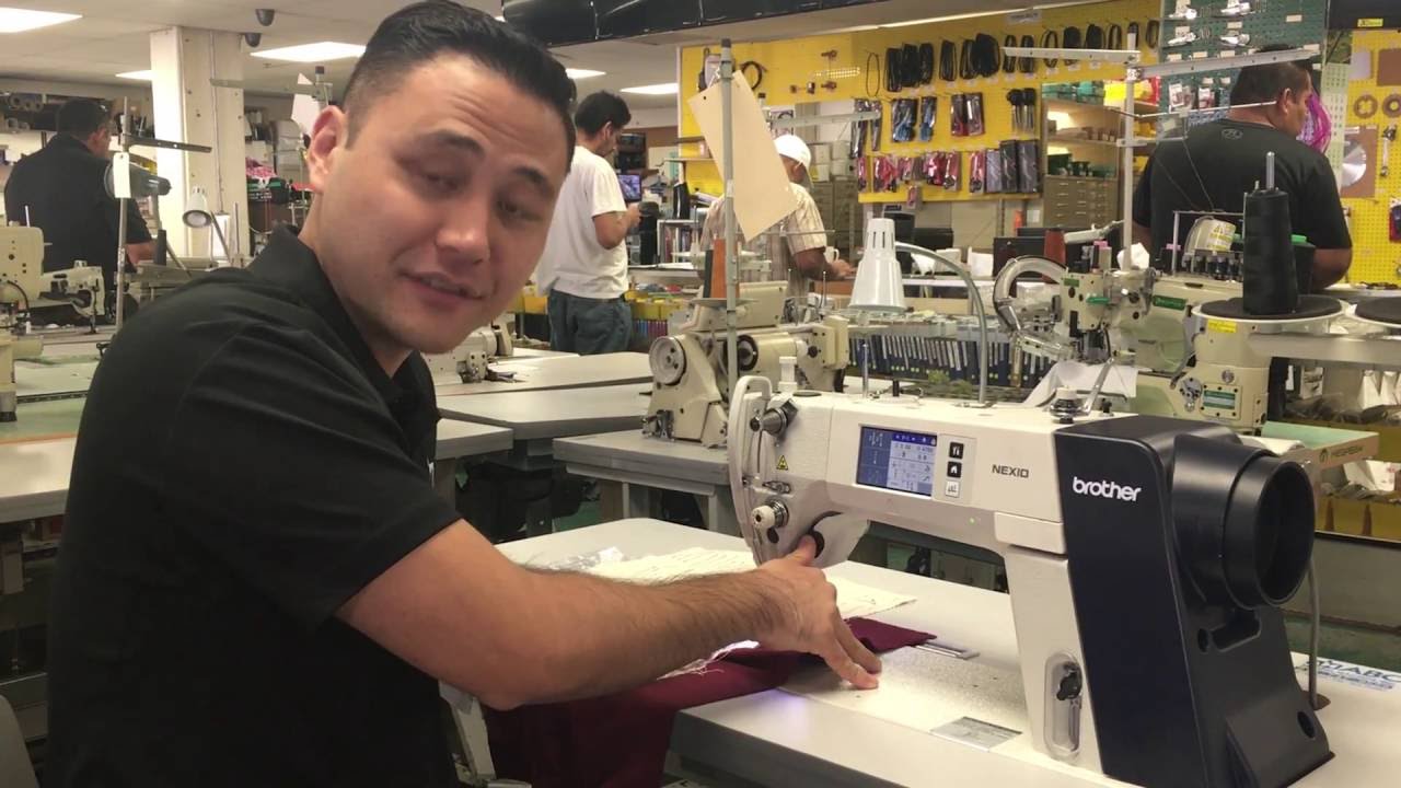 Brother S-7300A - 1-Stitch Button