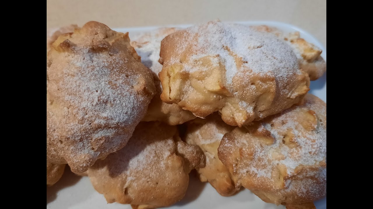 BOLLITOS DE MANZANA.