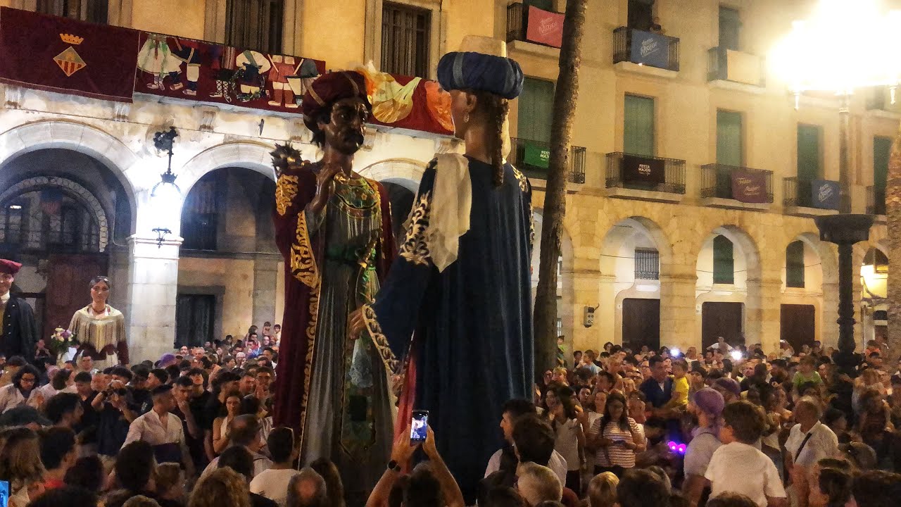Baixada dels Gegants | Festa Major Vilanova i la Geltrú 2025 | El Bequetero |