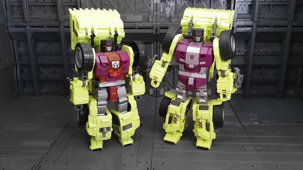 NBK Bulldozer KO Vs Generation Toy GT-01A Scrapper