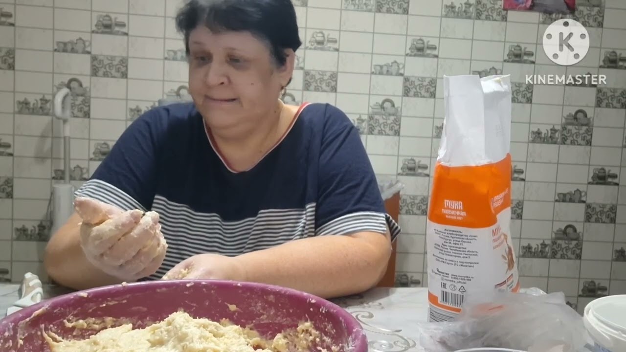 Жду внука в гости вкусные каральки.1 часть видео.