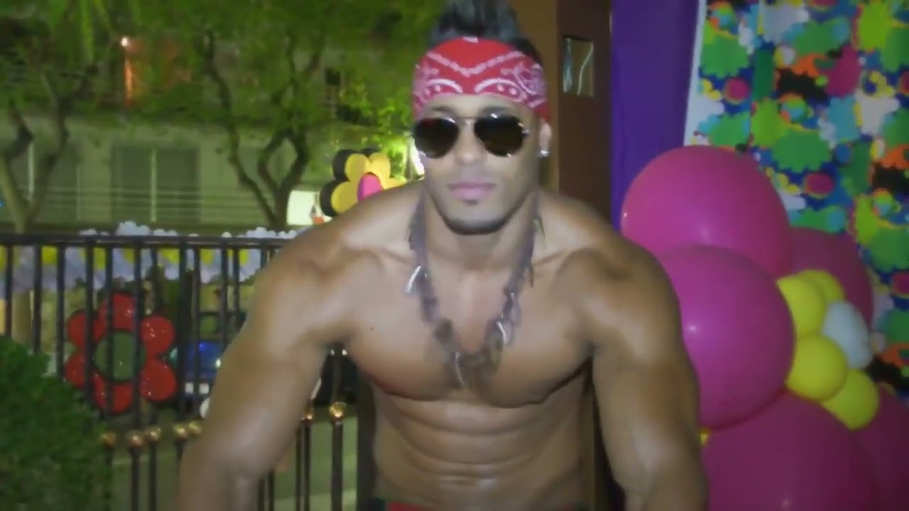 FIESTAS SALOU COLABORA CON LA DISCOTECA TROPICAL