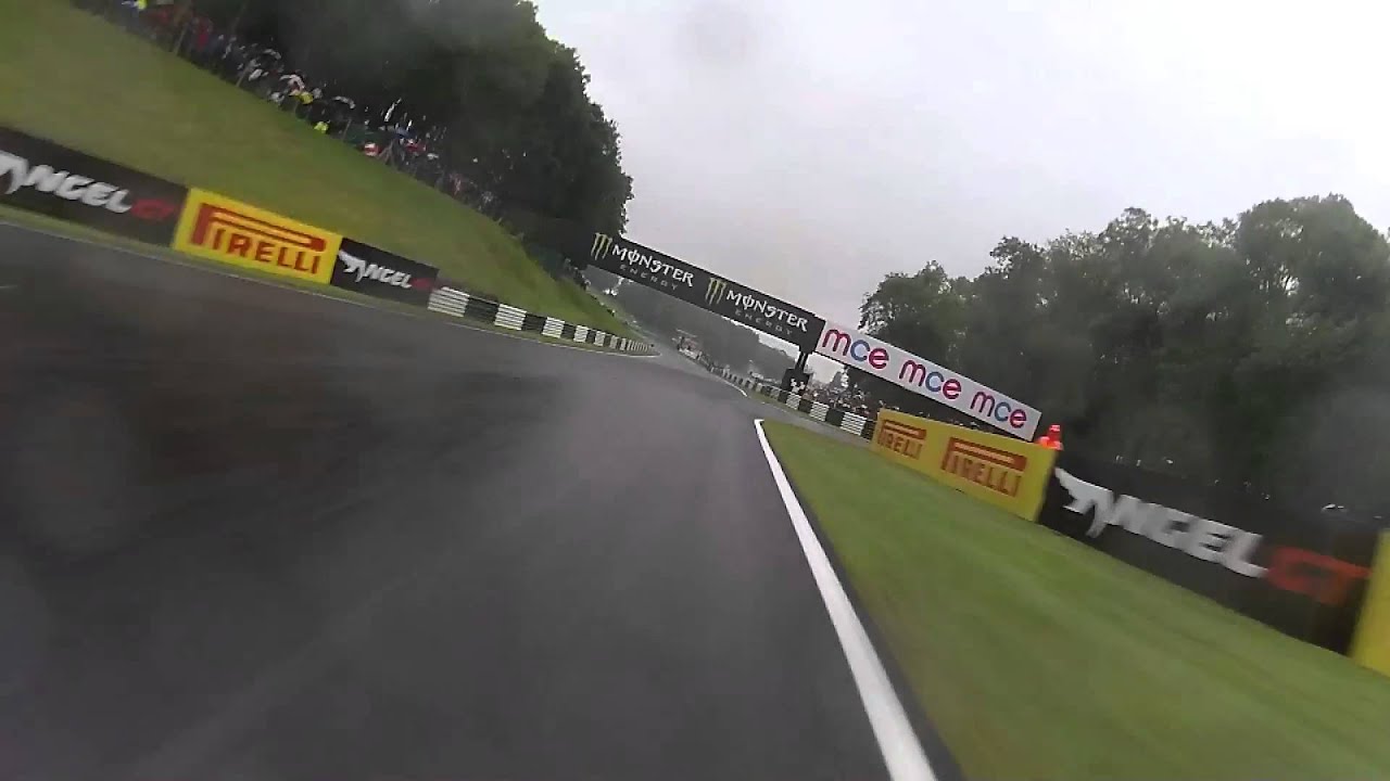 Onboard with Peter Hickman in Cadwell Park race two