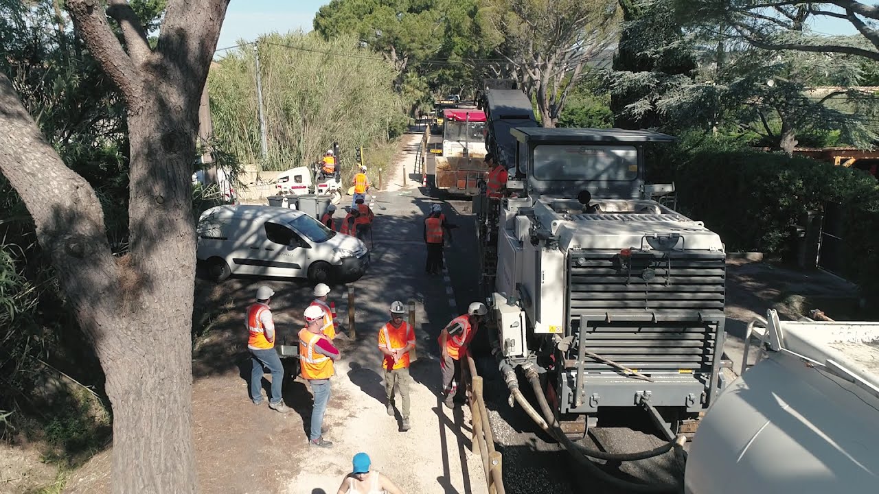 Nouvelle machine à refaire les routes - EIFFAGE ROUTE