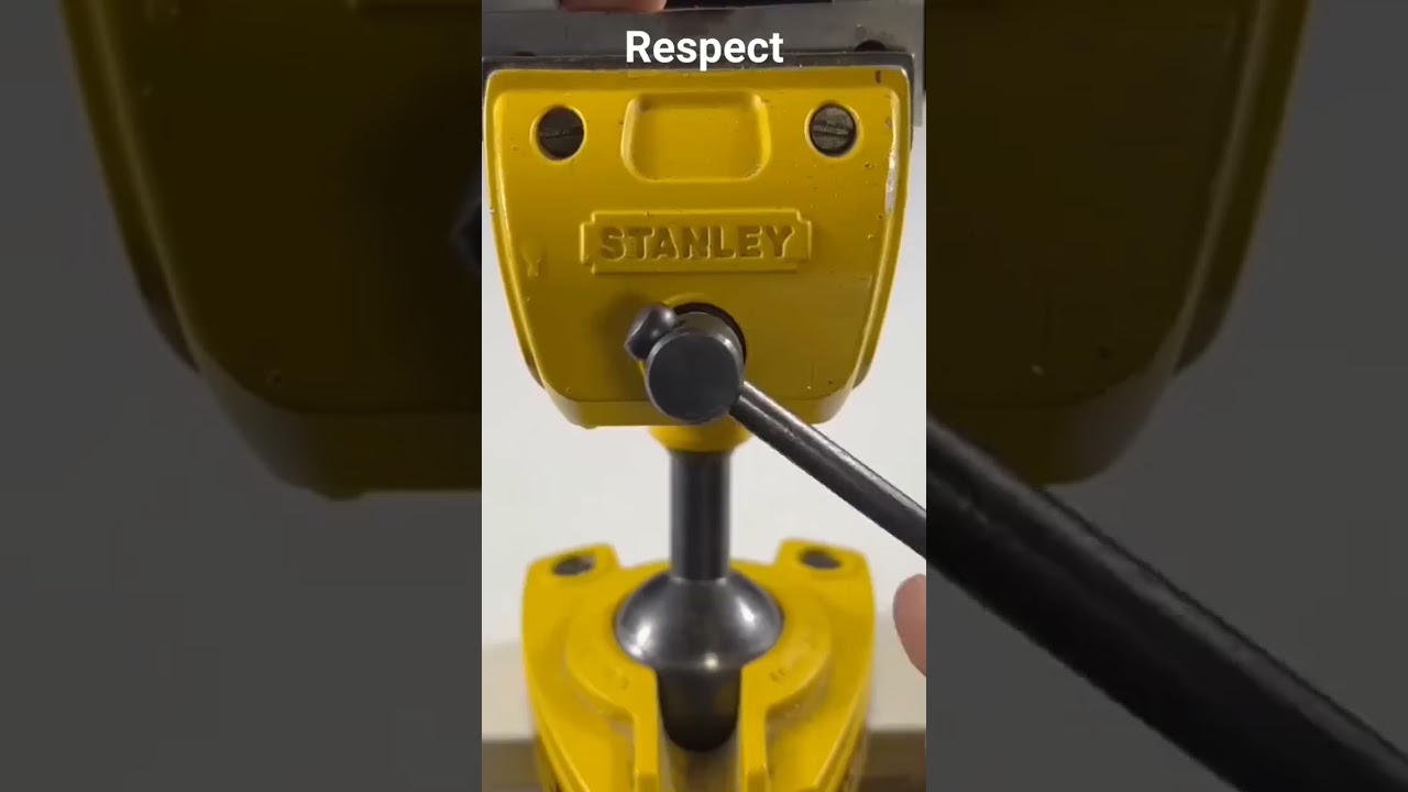 #tech #jugaad                    In this video you learn about door fitting tools.
