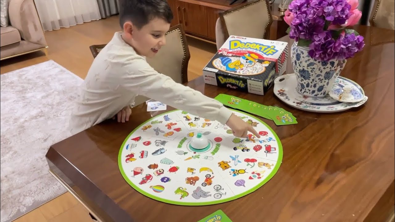 Yusuf annesiyle dedektif kutu oyunu oynadı &ccedil;ok eğlendi😍