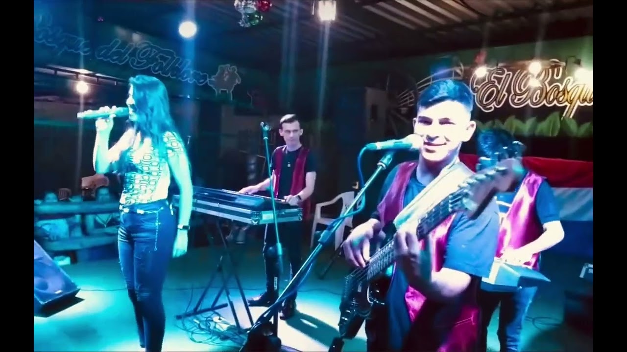 En vivo Cintia Serra (Bosque del Folclore, Capiata, Paraguay)