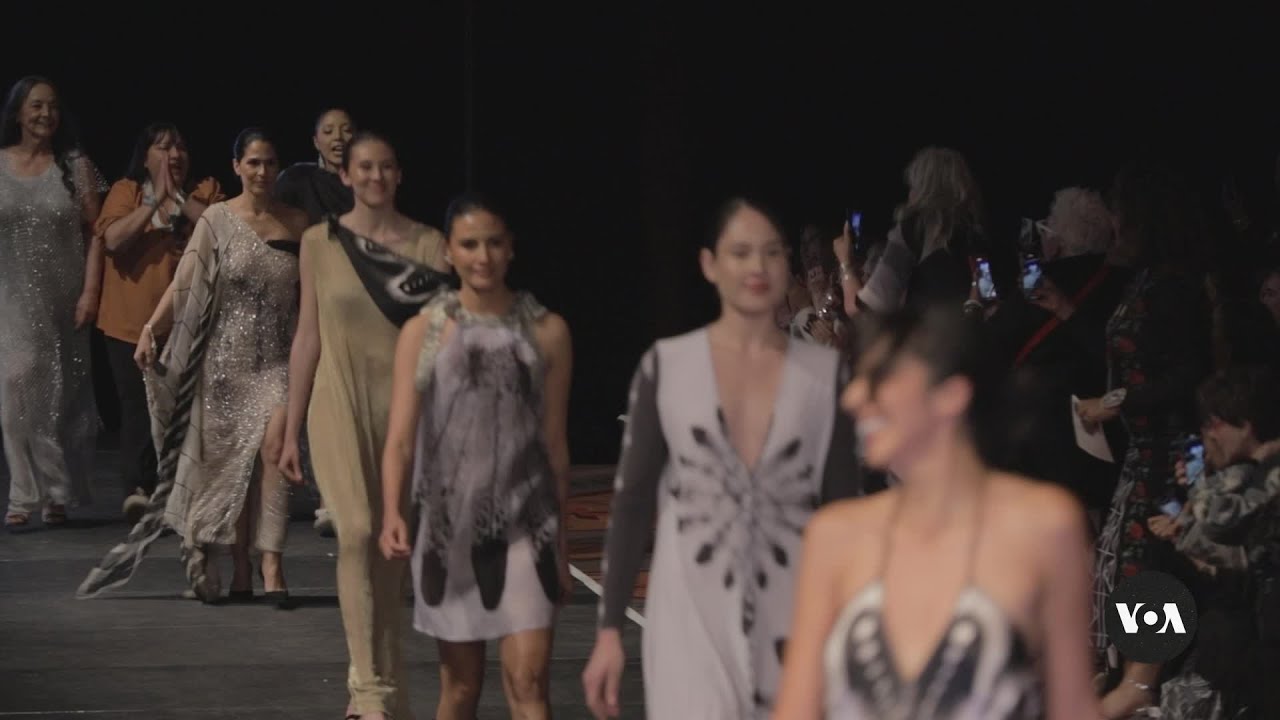 Indigenous designers show at first Native Fashion Week | VOANews