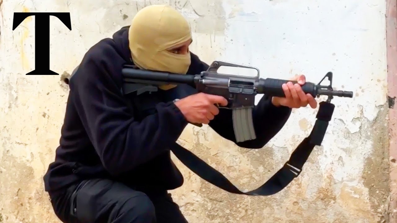 West Bank violence: Armed groups clash with Palestinian authority